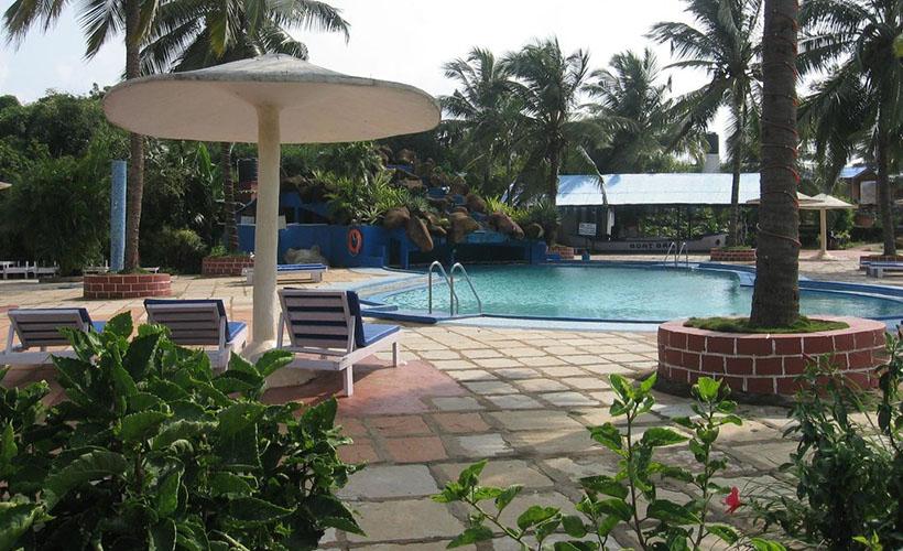 Paradise Village Resort