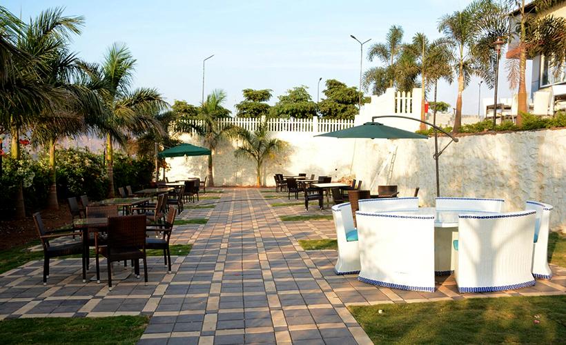 Ratnaa Resort