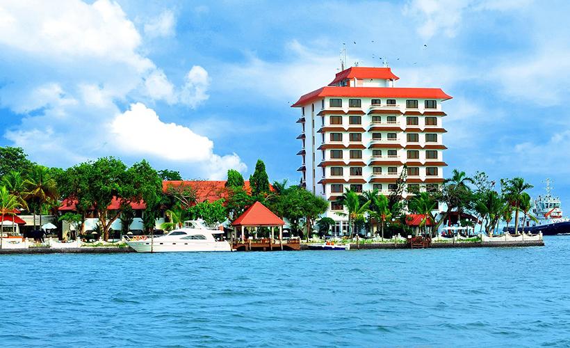 Taj Malabar Resort, Kochi